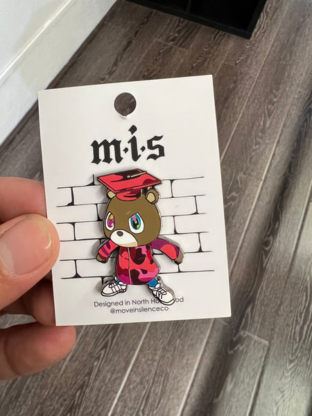 Graduation bear Pin by MIs